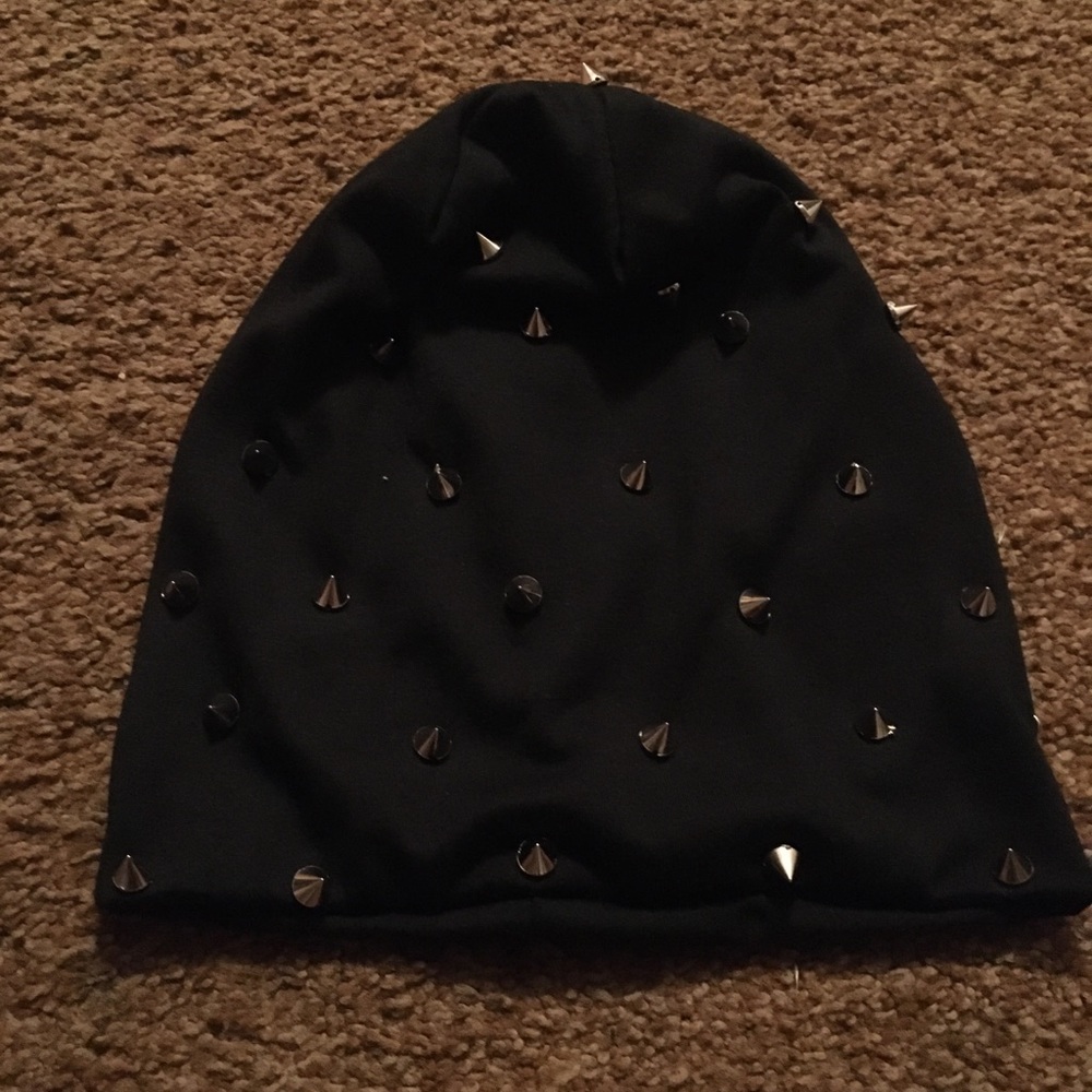 Spiked beanie